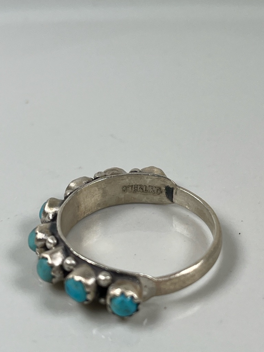Solid 925 Sterling Silver Half Eternity Band Mohave Turquoise Gemstone Size 8.5 - Picture 6 of 10